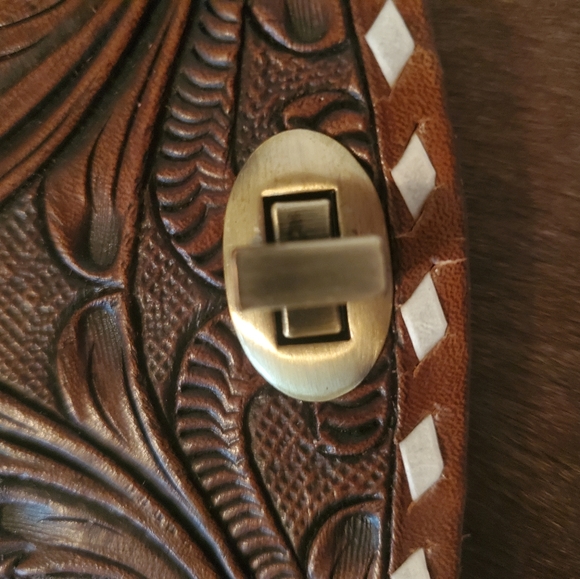 American Darling Adbgi150B Hide On clutch crossbod - Picture 7 of 10
